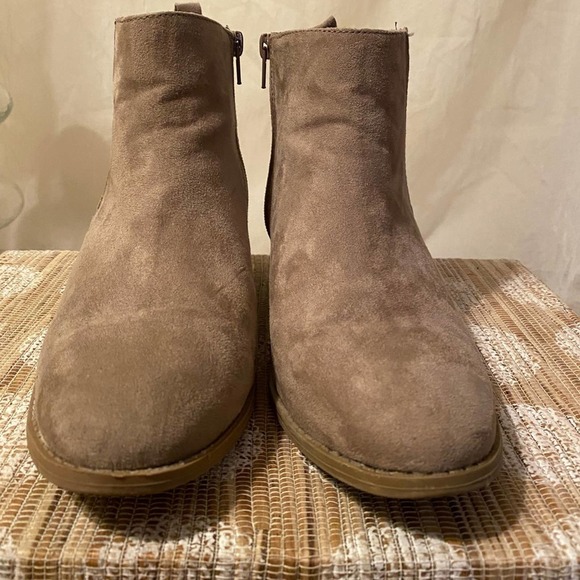 LC Lauren Conrad Mocha/Taupe Ankle Boots (Size 9&1/2) - Picture 11 of 13